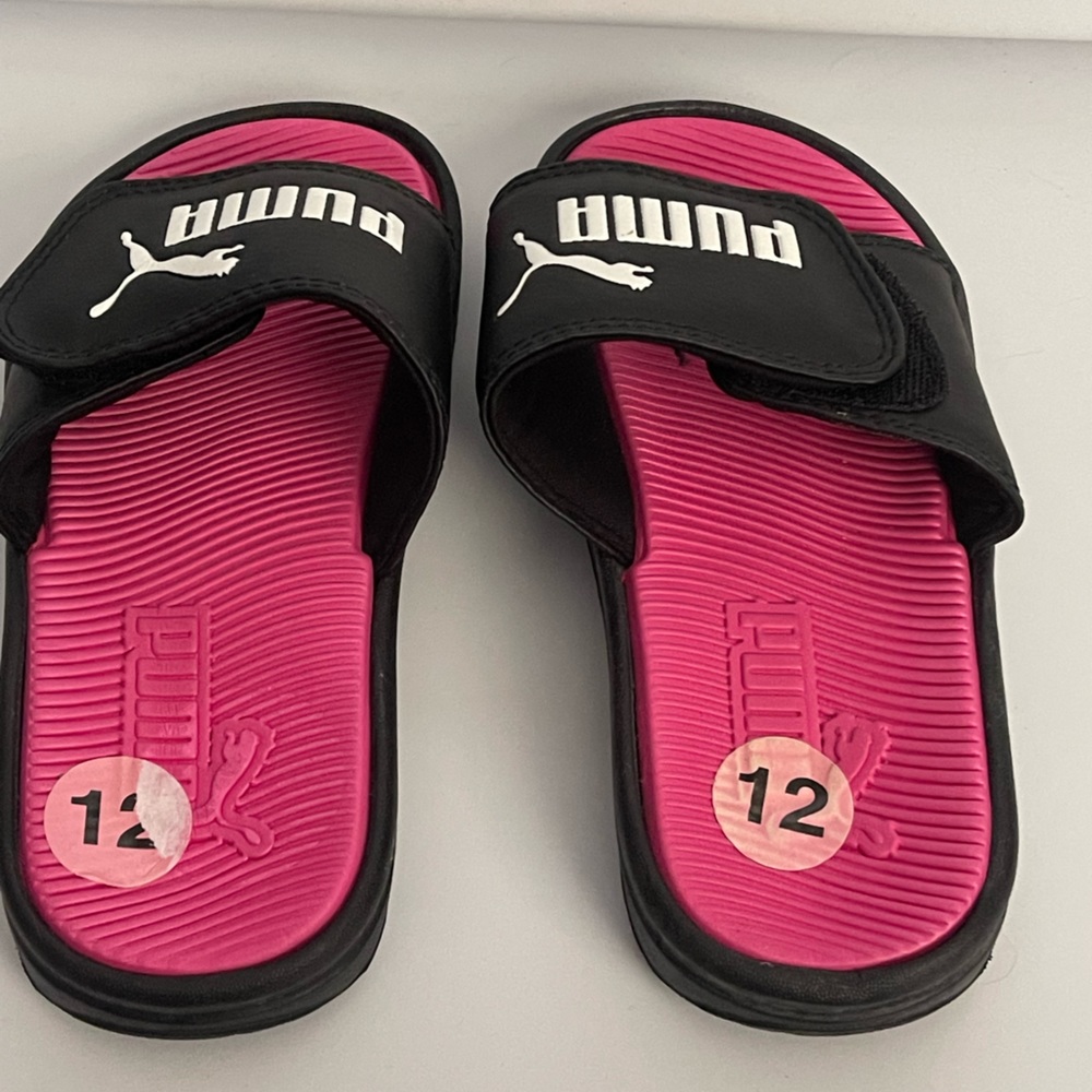 Puma Slides - Picture 2 of 5